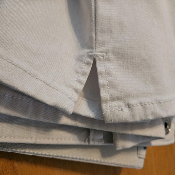 Liz Claiborne Classic Sz‎ 14 Stretch White Cropped Jeans - Picture 9 of 9